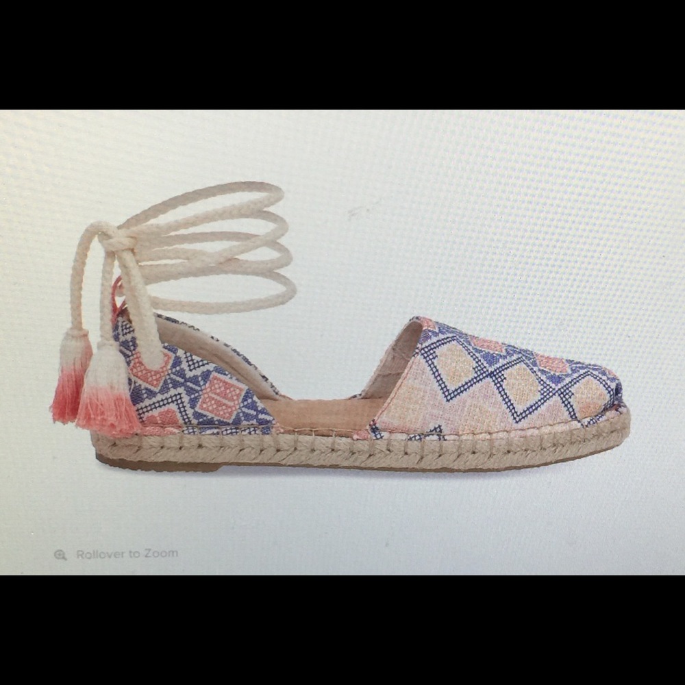 NWT TOMS Geo Women’s Katalina Espadrilles